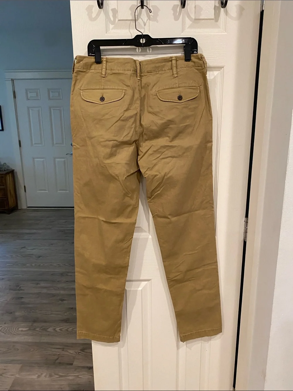 American Eagle Outfitters Men's Tan Chino Trousers